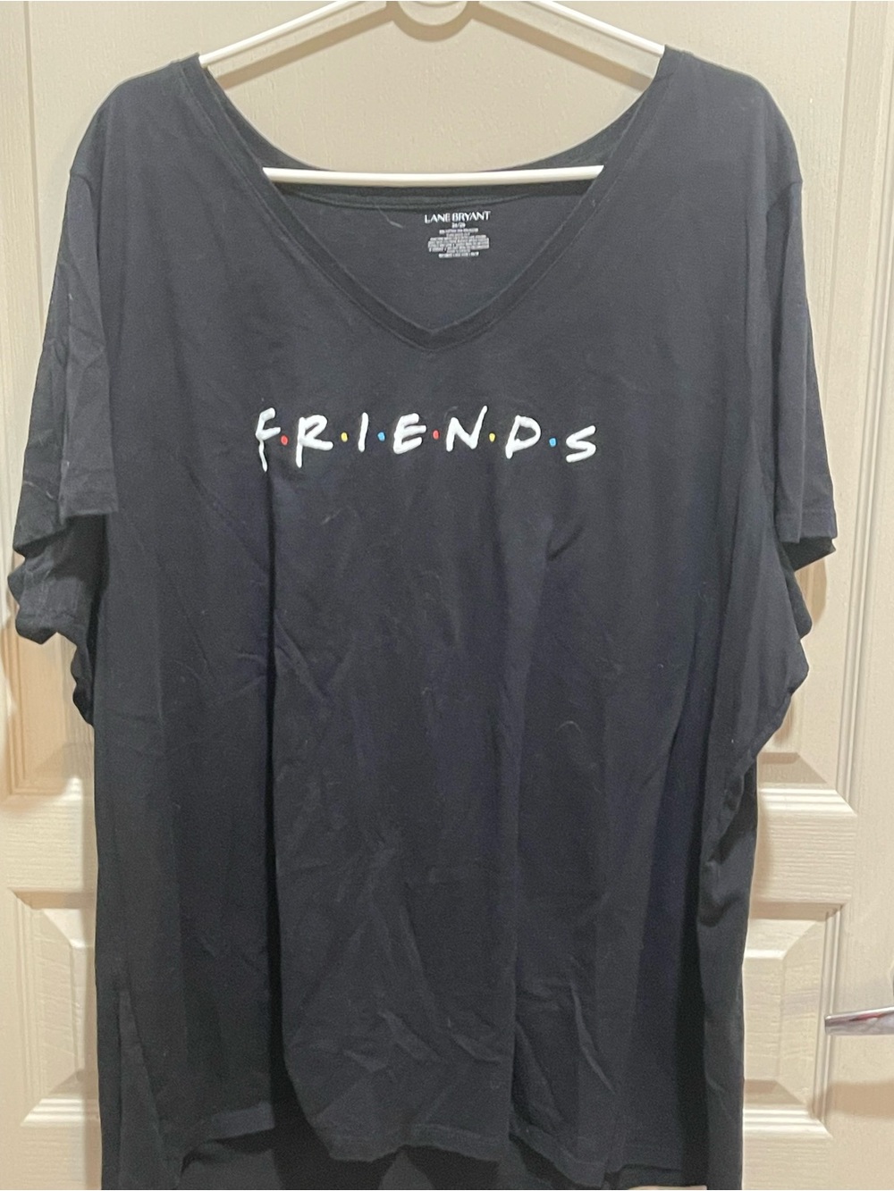 NWOT Lane Bryant Women's Black 'FRIENDS' Graphic V-Neck Tee